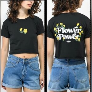 Petals And Peacocks Flower Power Crop Top EUC Medium 18 PTP - 16 Inches Length